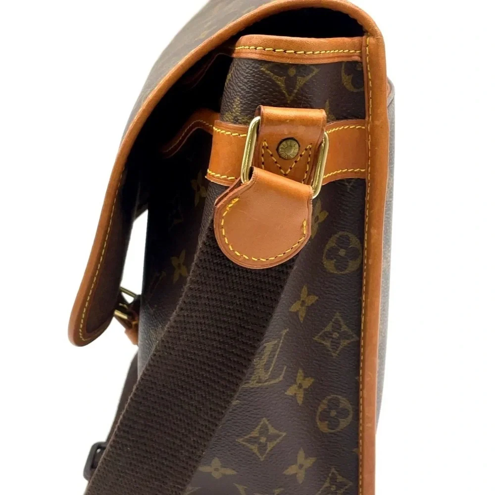 Louis Vuitton Monogram Gibeciere GM Messenger Bag